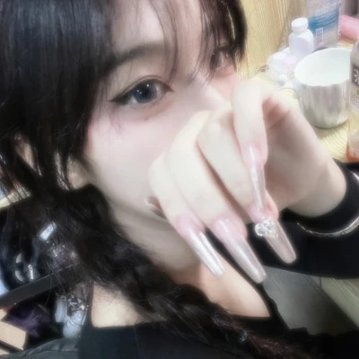 女生2025兔年微信头像图片