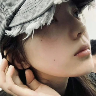 女生2025兔年微信头像图片