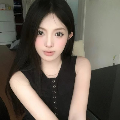 2025年很好看的女生最新版头像