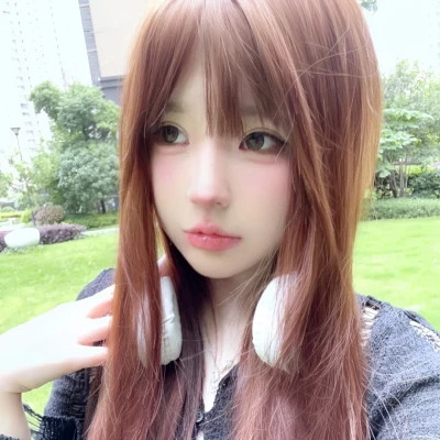 2025年很好看的女生最新版头像
