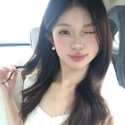 2025年很好看的女生最新版头像