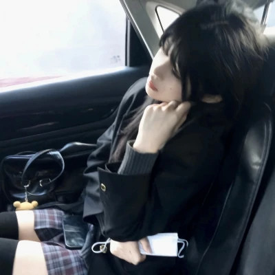 真人女生青春头像图片