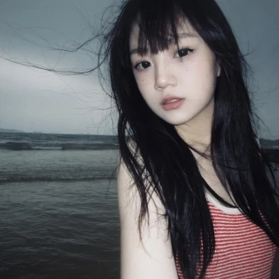 真人女生青春头像图片
