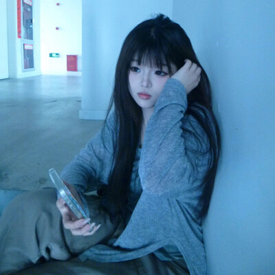 真人女生青春头像图片