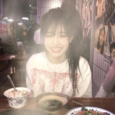青春少女的头像图片