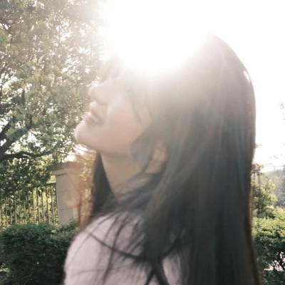 青春少女的头像图片