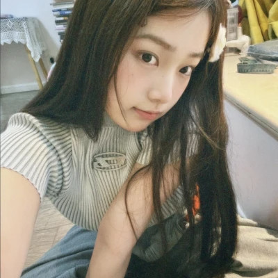 青春少女的头像图片