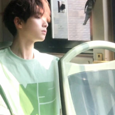真人男头像图片2025最火爆