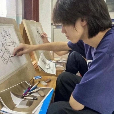 2025高清男头图片