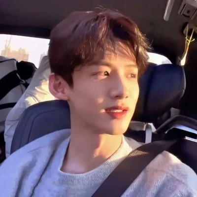 2025高清男头图片