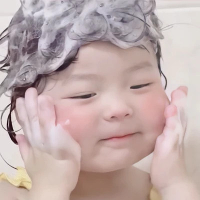 2025年最火的萌娃可爱头像图片