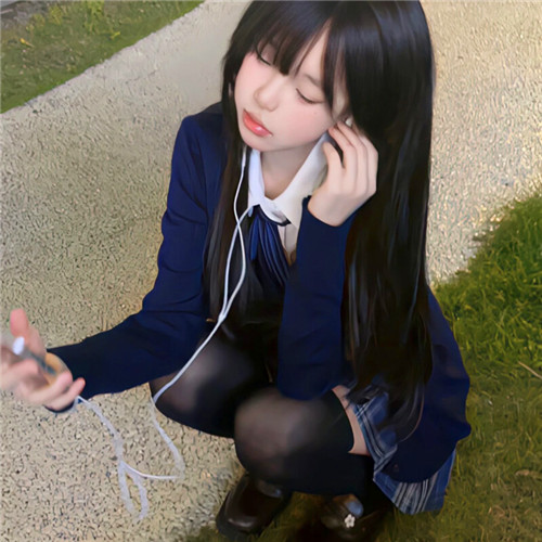 2025年超火真人头像女生高清图片