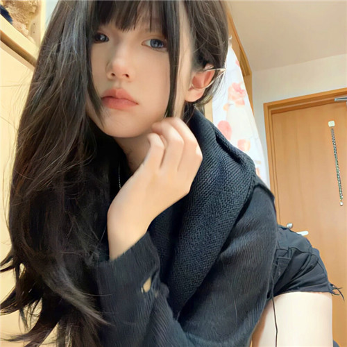 2025年超火真人头像女生高清图片