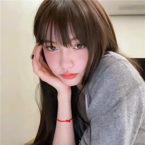 2025年精选女生真人头像图片