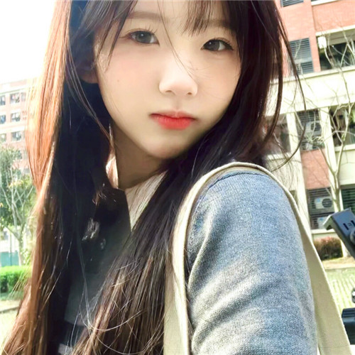 2025年精选女生真人头像图片