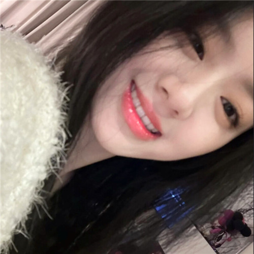2025年精选女生真人头像图片
