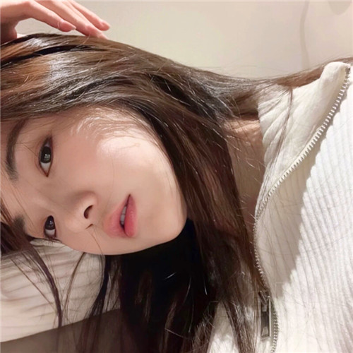 2025年精选女生真人头像图片