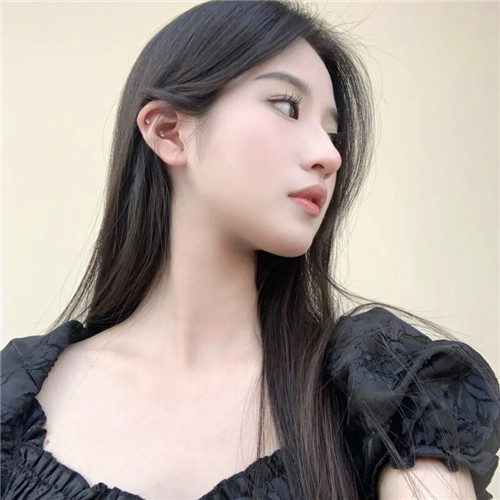 2025微信超火的真人女生头像