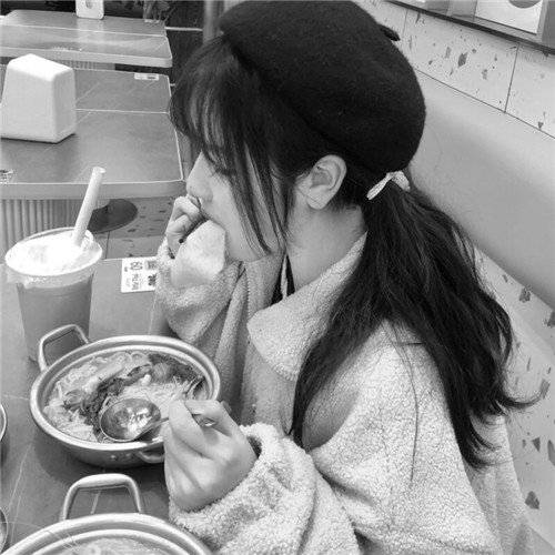黑白头像高级女