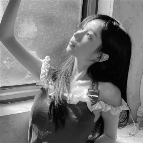 黑白头像高级女