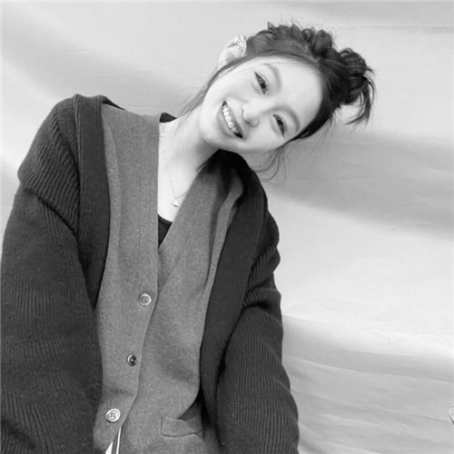 黑白头像高级女