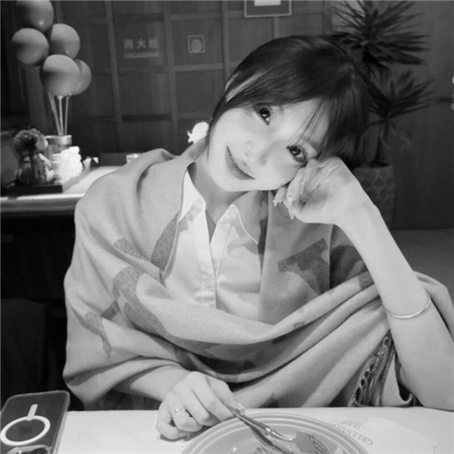 黑白头像高级女