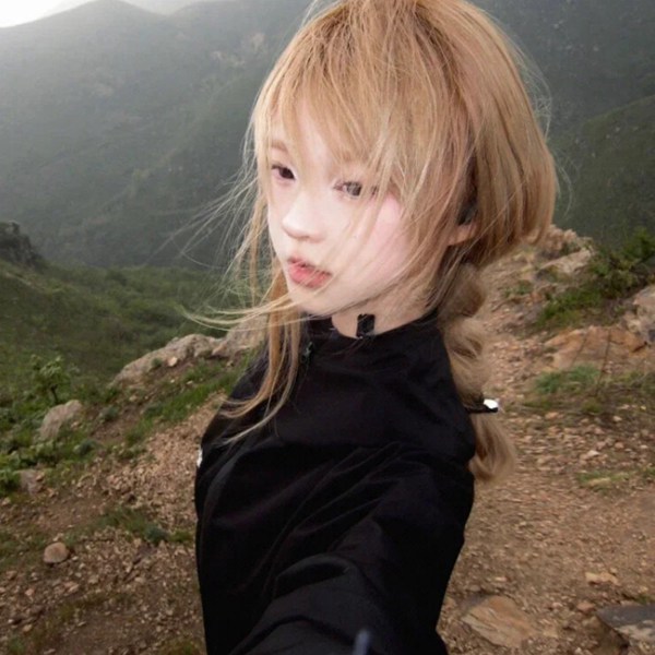 青春真人女生图片头像