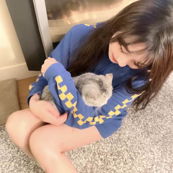 成熟真人图片头像女生