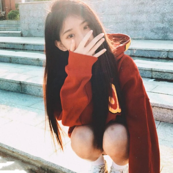 成熟真人图片头像女生