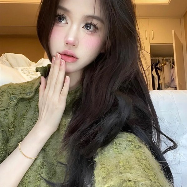 人物女生真人图片头像