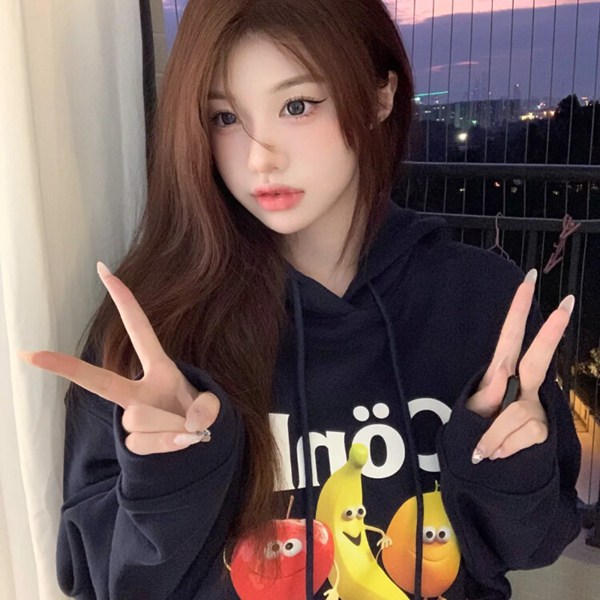 甜美时尚女生图片头像真人