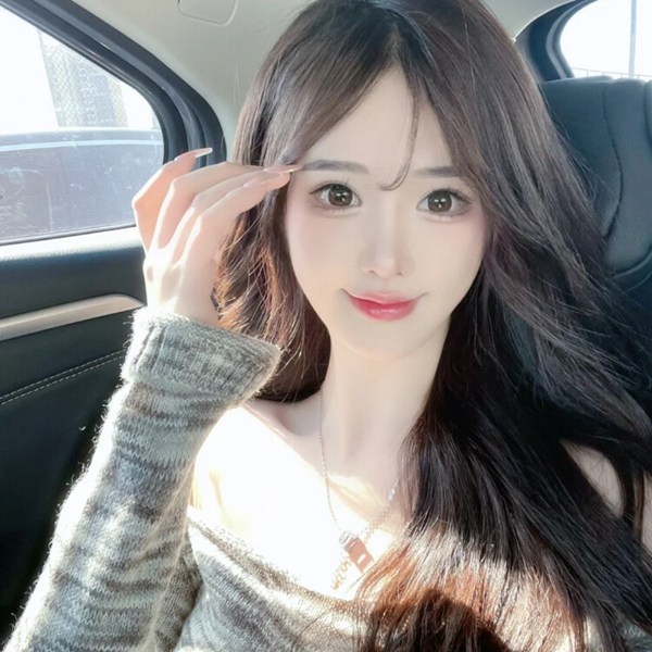 甜美时尚女生图片头像真人