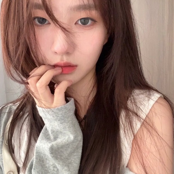 女生真实发型真人图片头像