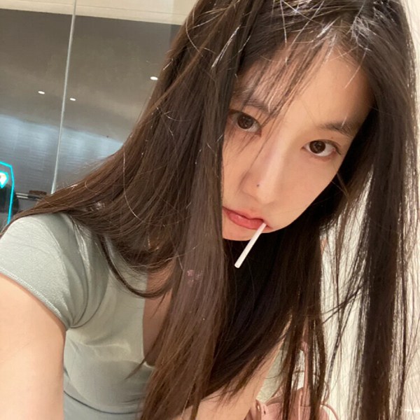 女生真实发型真人图片头像
