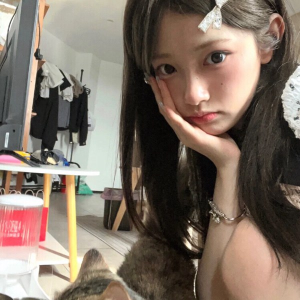女生真实发型真人图片头像