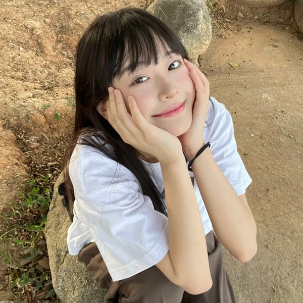 女生真实发型真人图片头像