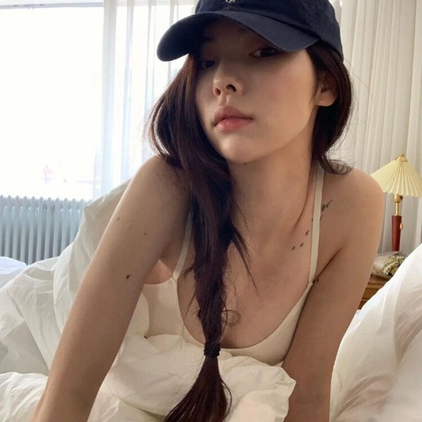 高清女生真人图片头像