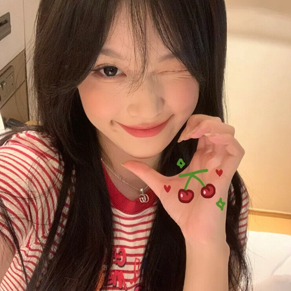 高清女生真人图片头像