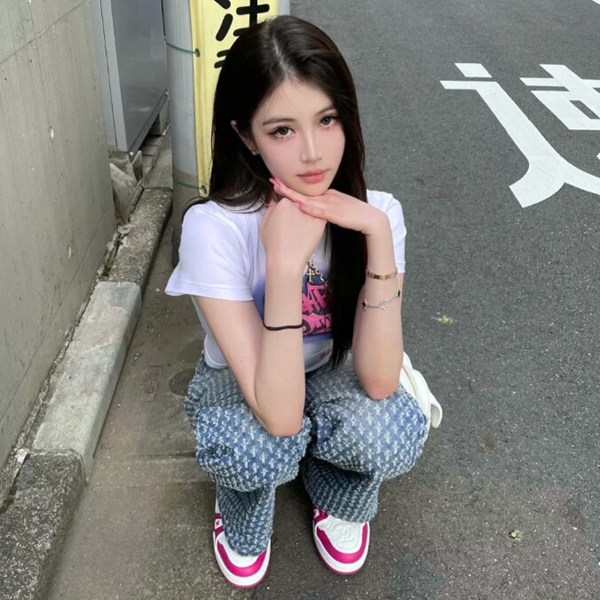 高清女生真人图片头像