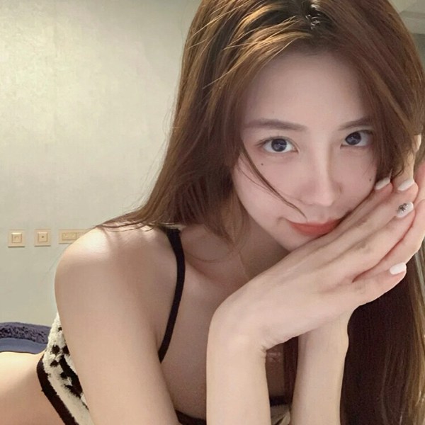 小众女生真人图片头像