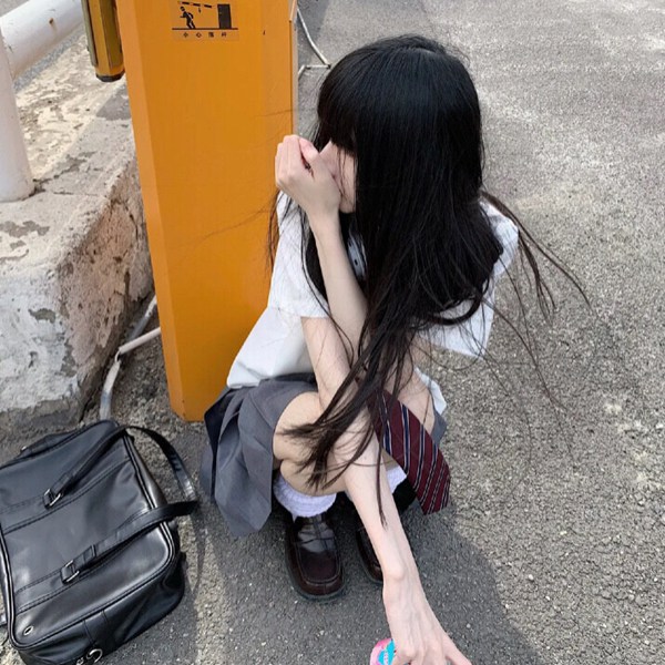 时尚女生真人图片头像