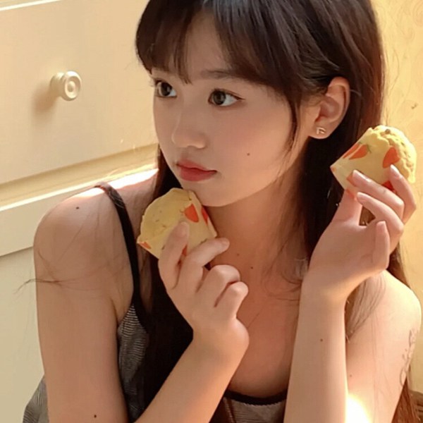 正常女生真人图片头像