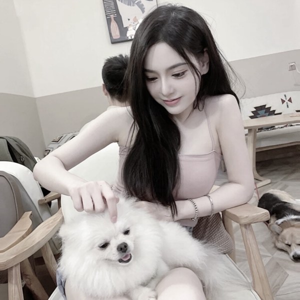精选真人图片头像女生