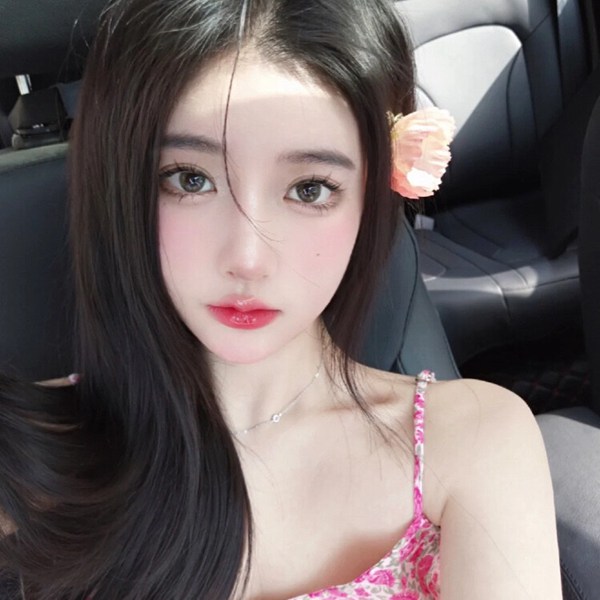 女生图片头像好看真人