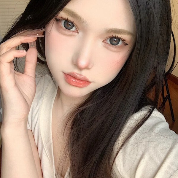 特殊女生图片头像真人