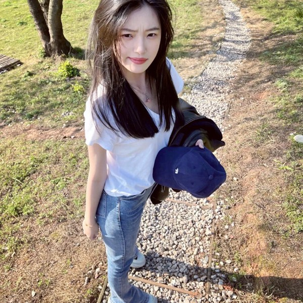女生素质图片头像真人