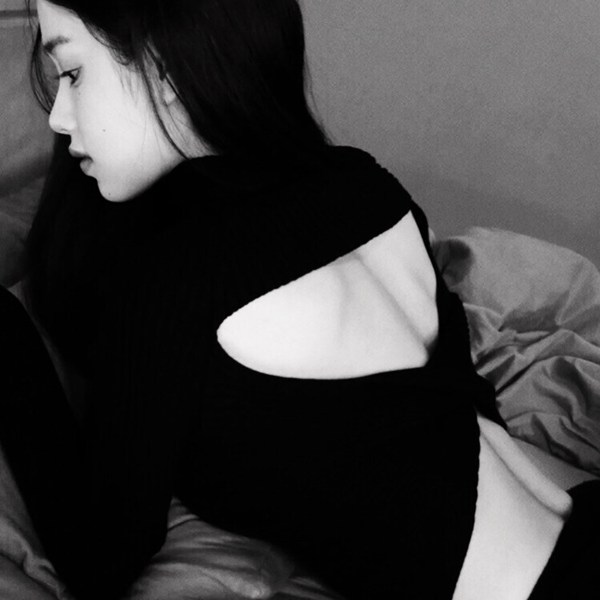 超绝女生图片头像真人