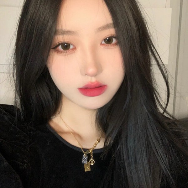 女生真人现代图片头像