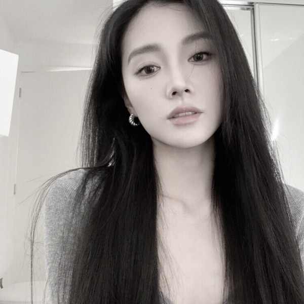 凑合图片头像女生真人