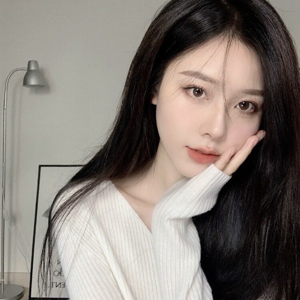 真人露脸女生图片头像